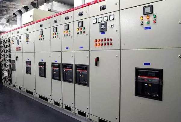 配电柜接线如工艺要求